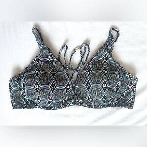 Coco Reef Women's Standard Verso Bikini Top 36/38D